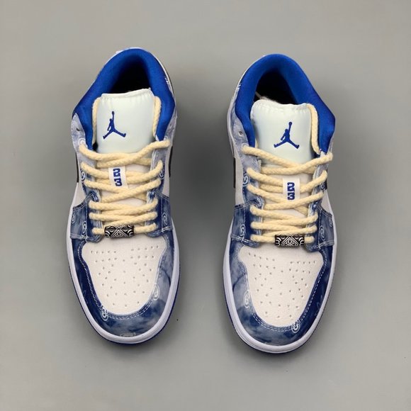 Air Jordan 1 blue and white porcelain black hook size: 10 - Picture 2 of 9